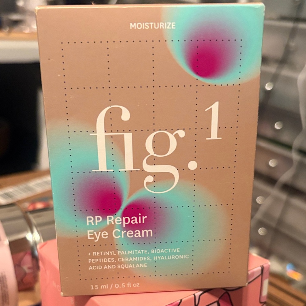 RP Repair Eye Cream - Cream and Pink